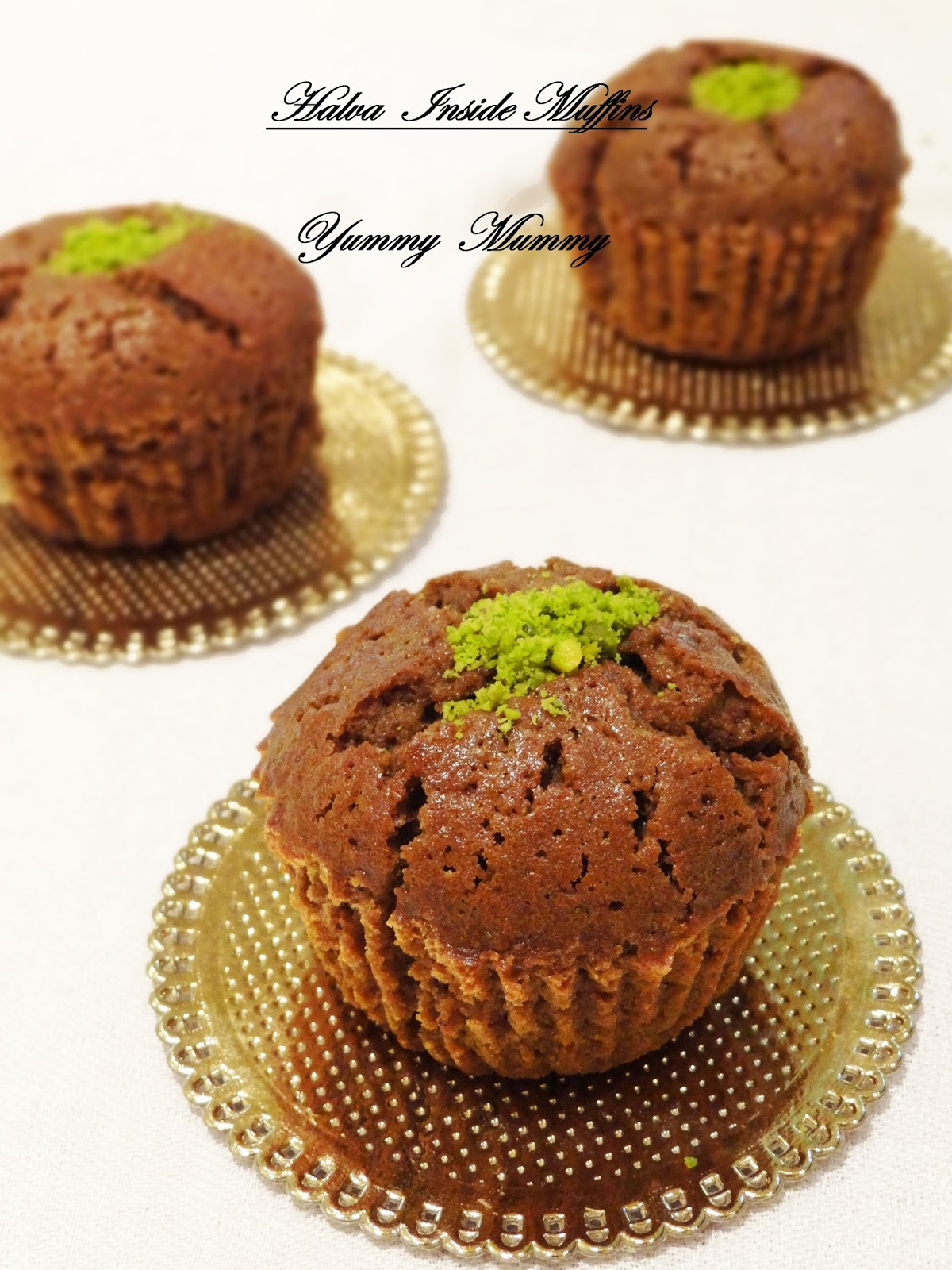 سفره سبز مافین با مغزحلوا Halva Inside Muffins