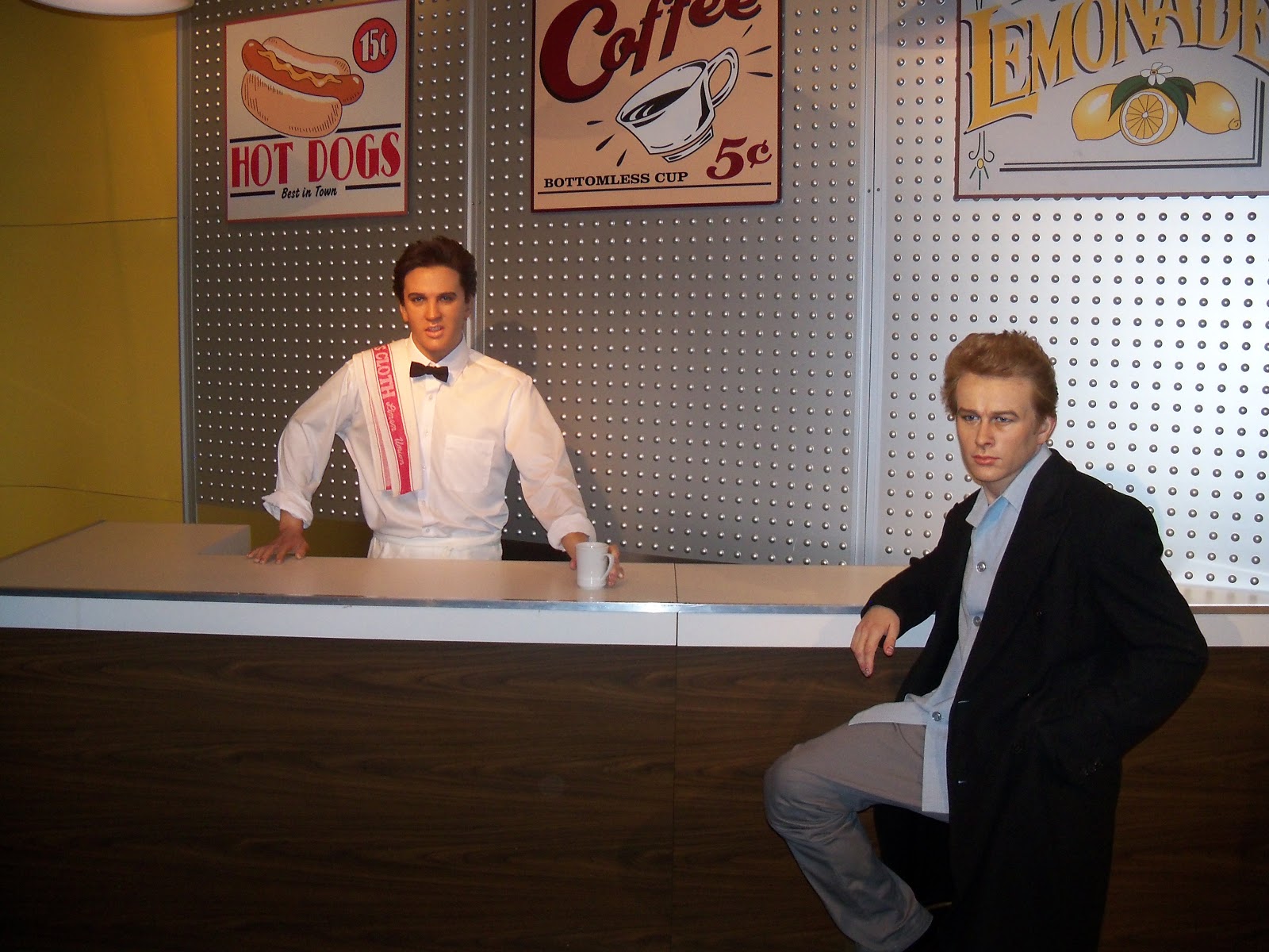 My Really, Real Reality Gatlinburg/Pigeon Hollywood Wax Museum