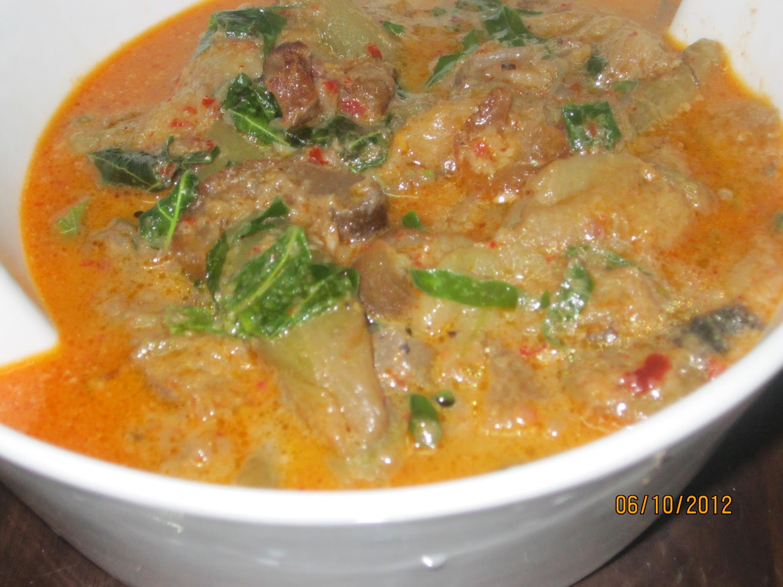 Asmah Wani Nur Amni Keladi Masak Lemak Kulit Sapi