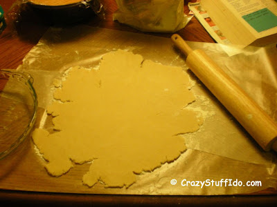 Only I can make pie crust that resembles a small map of Ireland... Happens every time. It's a real pain in the a** though when I have to start moving provinces around...