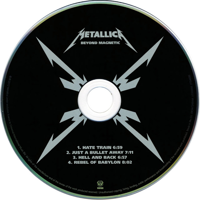 OCTUBRE MES DEL OCULTISMO Y ENMASCARADOS Metallica Beyond