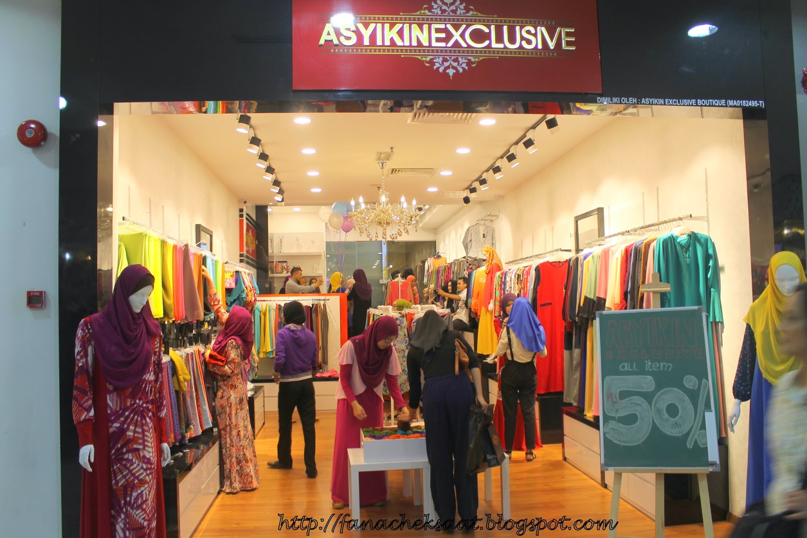 Fanaaaa Media Launch Asyikin Exclusive Dataran Pahlawan Megamall