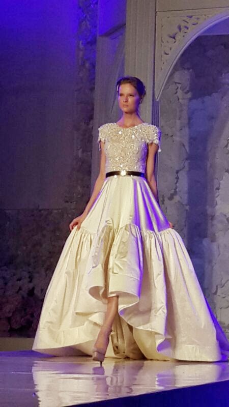 A Chick With Lipstick April 2014