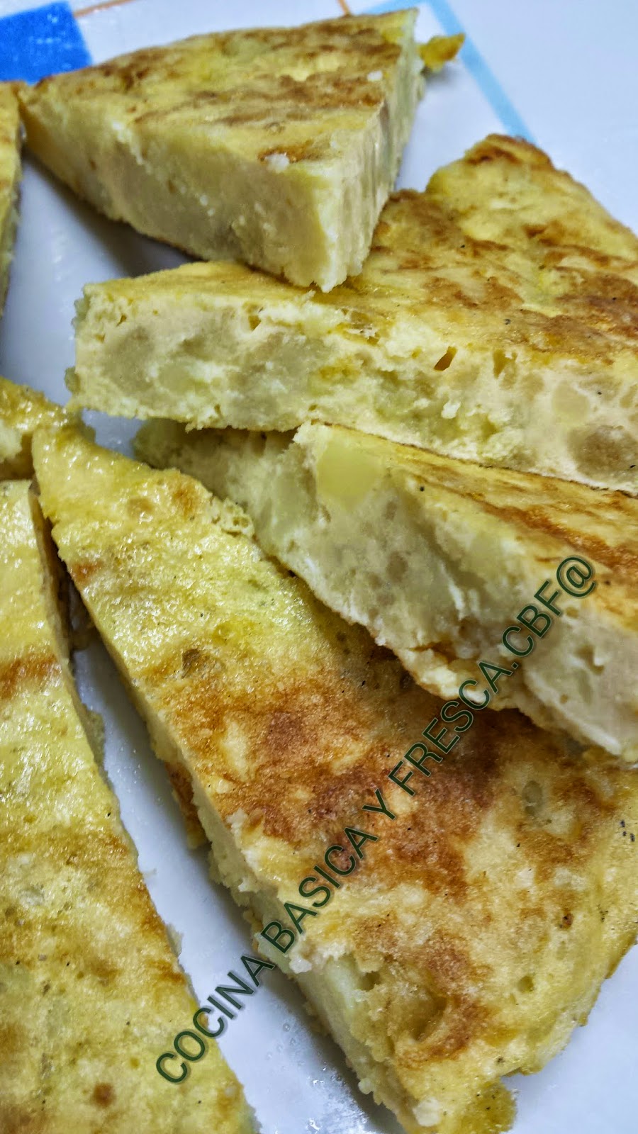 Cocina Basica y Fresca TORTILLA DE PATATAS COCIDAS CON CEBOLLA CBF