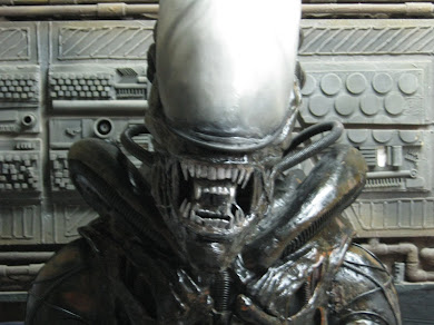 Giger's Alien Life Size 1:1 Bust