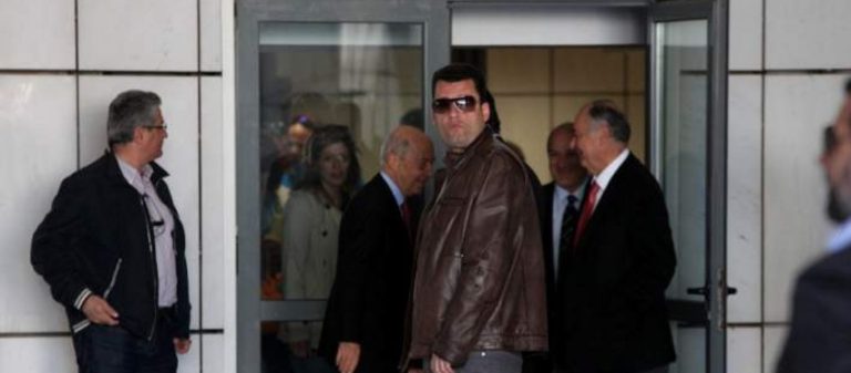 Τραγωδία Αγ. Ανάργυρων: «Μου έλεγε ότι ο Χρήστος θα τη σκότωνε γιατί του είχε ζητήσει να χωρίσουν!» (βίντεο) Τραγωδία Αγ. Ανάργυρων: «Μου έλεγε ότι ο Χρήστος θα τη σκότωνε γιατί του είχε ζητήσει να χωρίσουν!» (βίντεο)