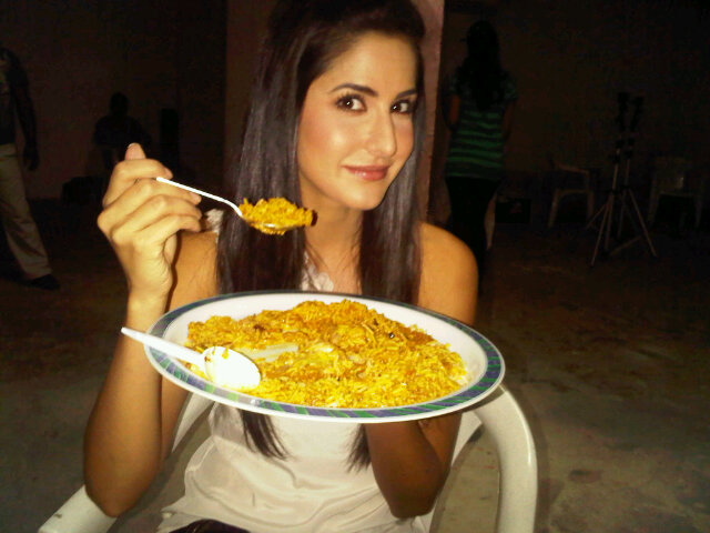 Katrina Kaif on the sets of TMK1 - Hot Katrina Kaif unseen pics - TMK sets