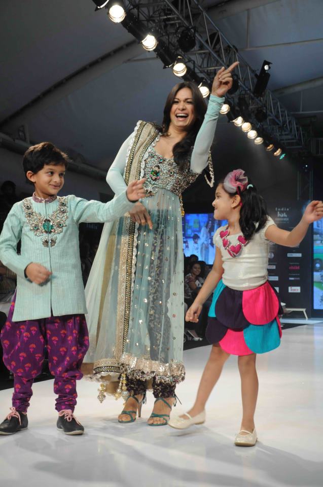 The Maria Goretti Corner Zeke And Zene Walked The Ramp For Payal Singhal «les petits cordons bleus 👩‍🍳👨‍🍳 well done zene zoe and zeke zidaan 👏🏼. the maria goretti corner blogger