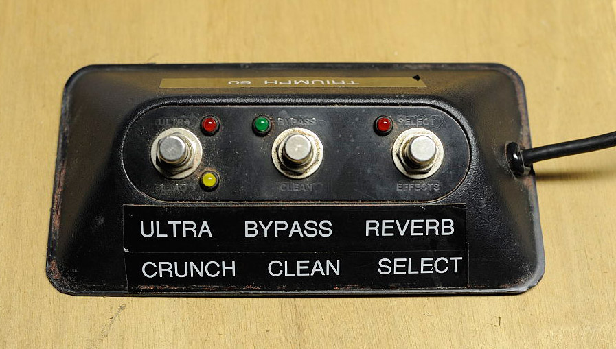 Redplate City: Peavey Footswitch Conversion--Triumph to Ultra peavey footswitch wiring diagram 