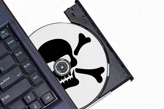 Software Piracy Arrested Ex-Microsoft employee arrested for leaking copies of Windows 8, Microsft employee arrested, News for Microsoft employee arrested, Former Microsoft employee arrested over Windows 8 leaks, Ex-Microsoft employee arrested, accused of stealing Windows, Ex-Microsoft Employee Arrested For Leaking Windows 8, Ex-Microsoft employee arrested for leaking company secrets, Windows piracy, Piracy, Software Piracy, cracked software, Windows 9 leaked,