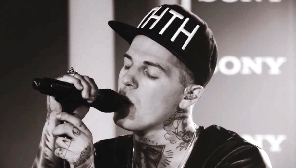 WATCH] The Neighbourhood – “Sweater Weather” + “Afraid” 6/27/2013 Jimmy  Kimmel