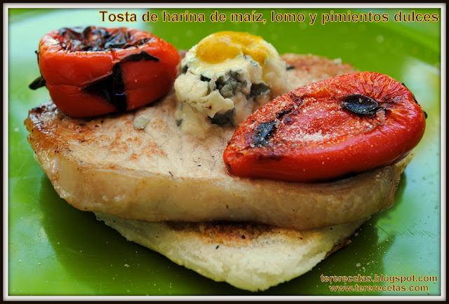 
tosta De Harina De Maíz, Lomo Y Pimiento Dulce.
