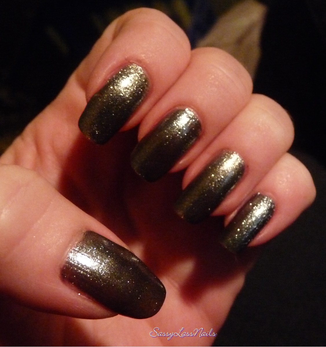 Pointless Cafe: Chanel Graphite vs. OPI Lucerne-tainly Look Marvelous