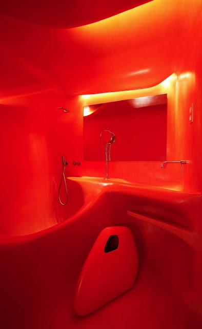łazienkaprojekt Zaha Hadid, hotel Puerta America w Madrycie