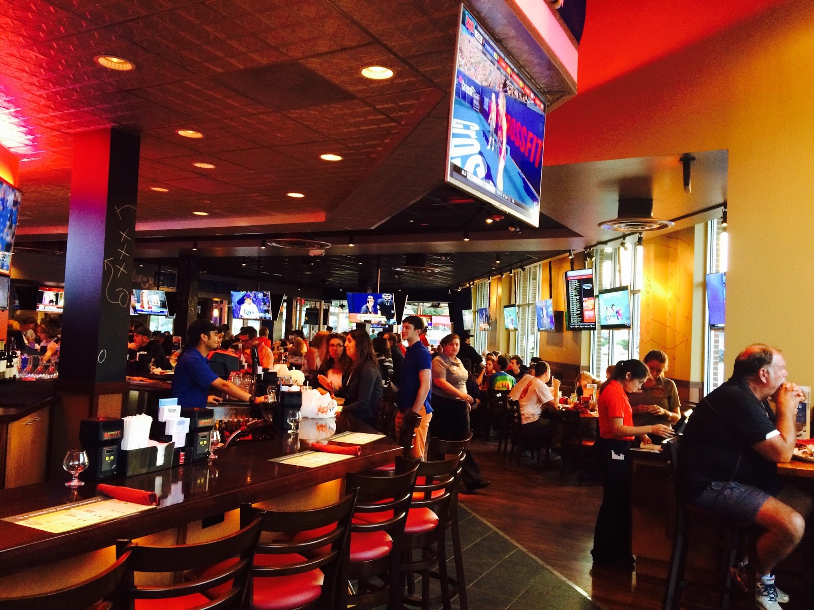 2 Dudes Who Love Food Glory Days Grill NEW! Ellicott City, Maryland