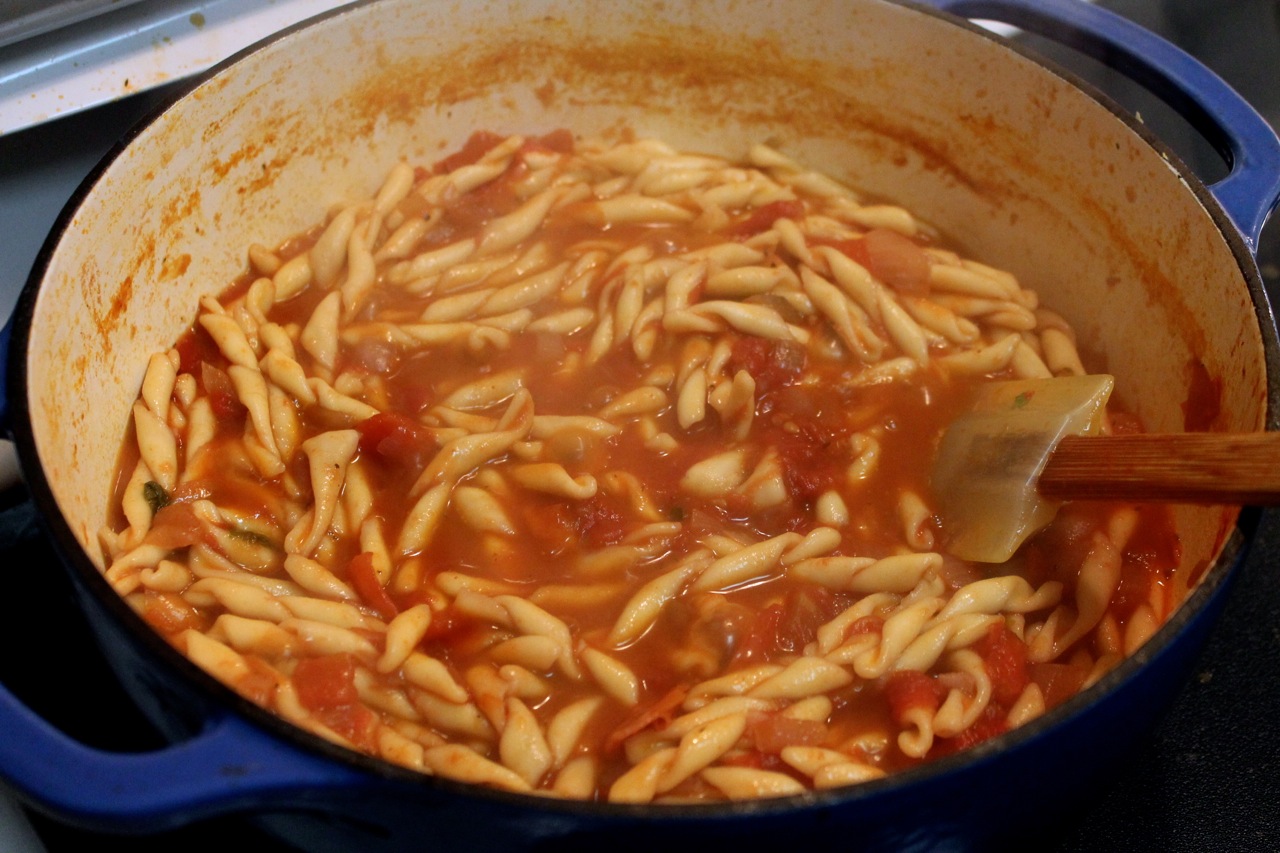 Cook In / Dine Out Pasta with Fresh Tomato Sauce