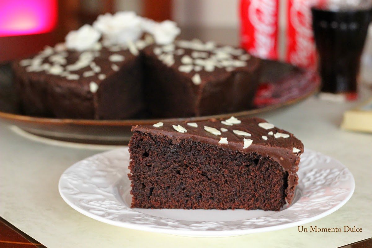 Un momento dulce BIZCOCHO DE CHOCOLATE Y COCA COLA