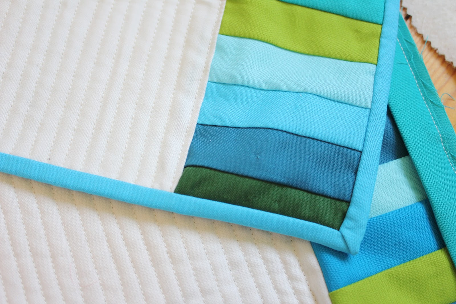 Fluffy Sheep Quilting Quilting Place Mats with the ICA