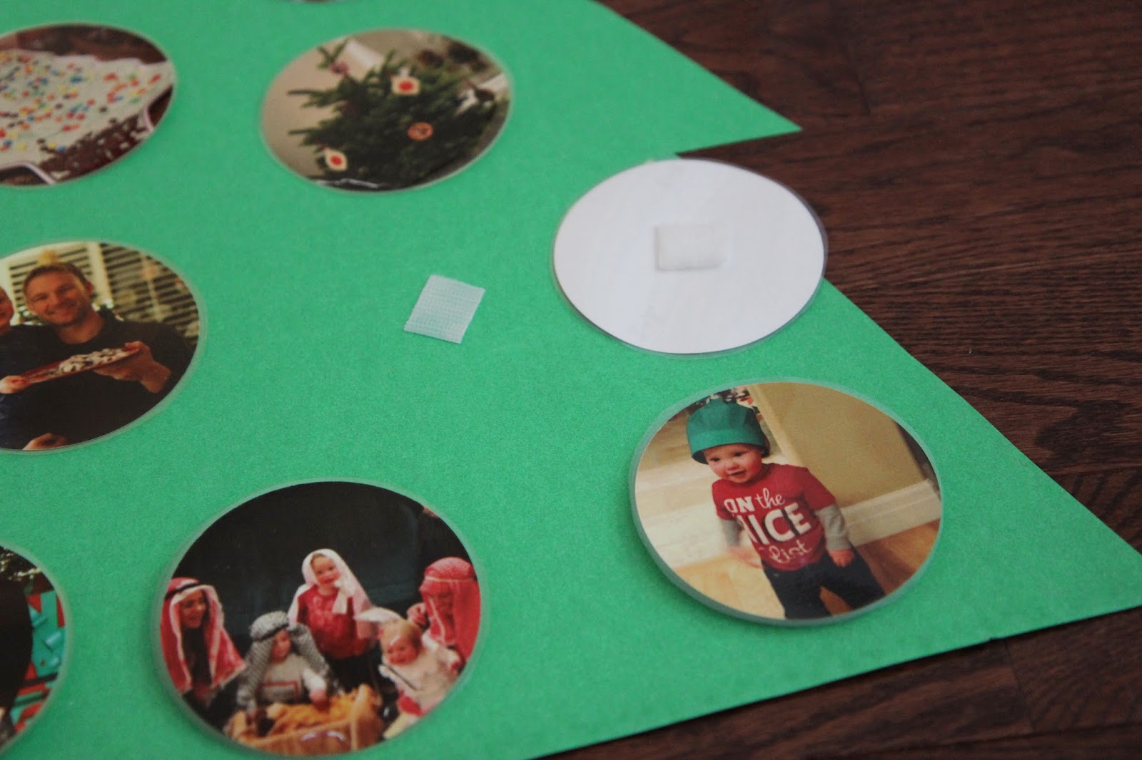 Toddler Approved! Build a Photo Christmas Tree for Babies & Toddlers