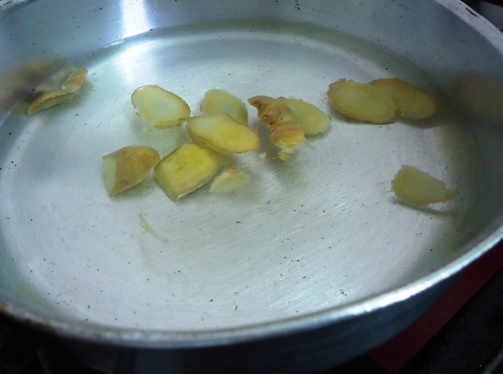 Mely's kitchen Ginger Tea with Oregano