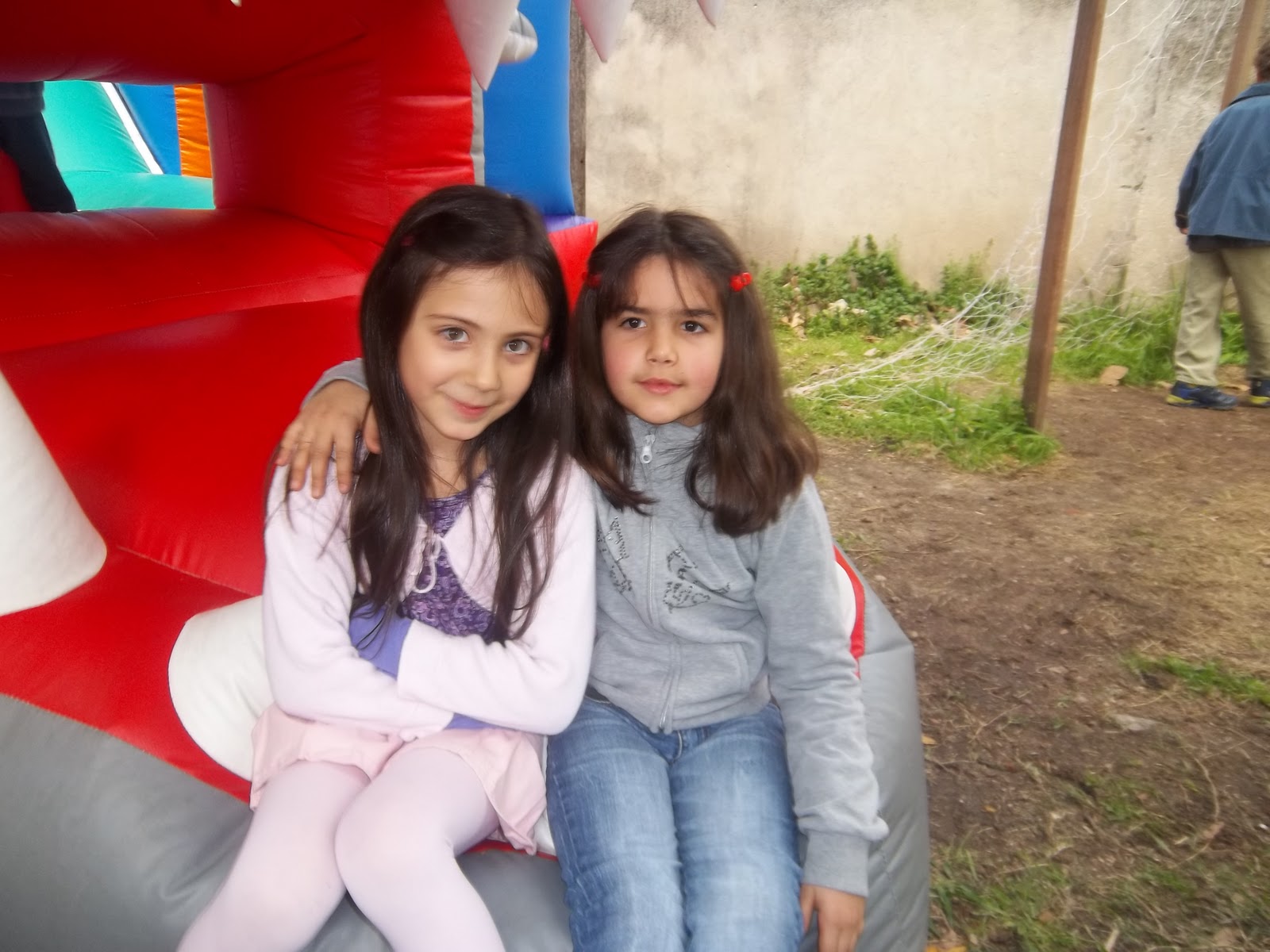 SAFARI KIDS "Casa de Juegos"