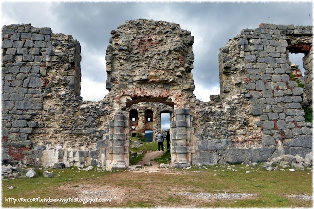 Ruinas castillo-palacio San Leonardo de Yagüe