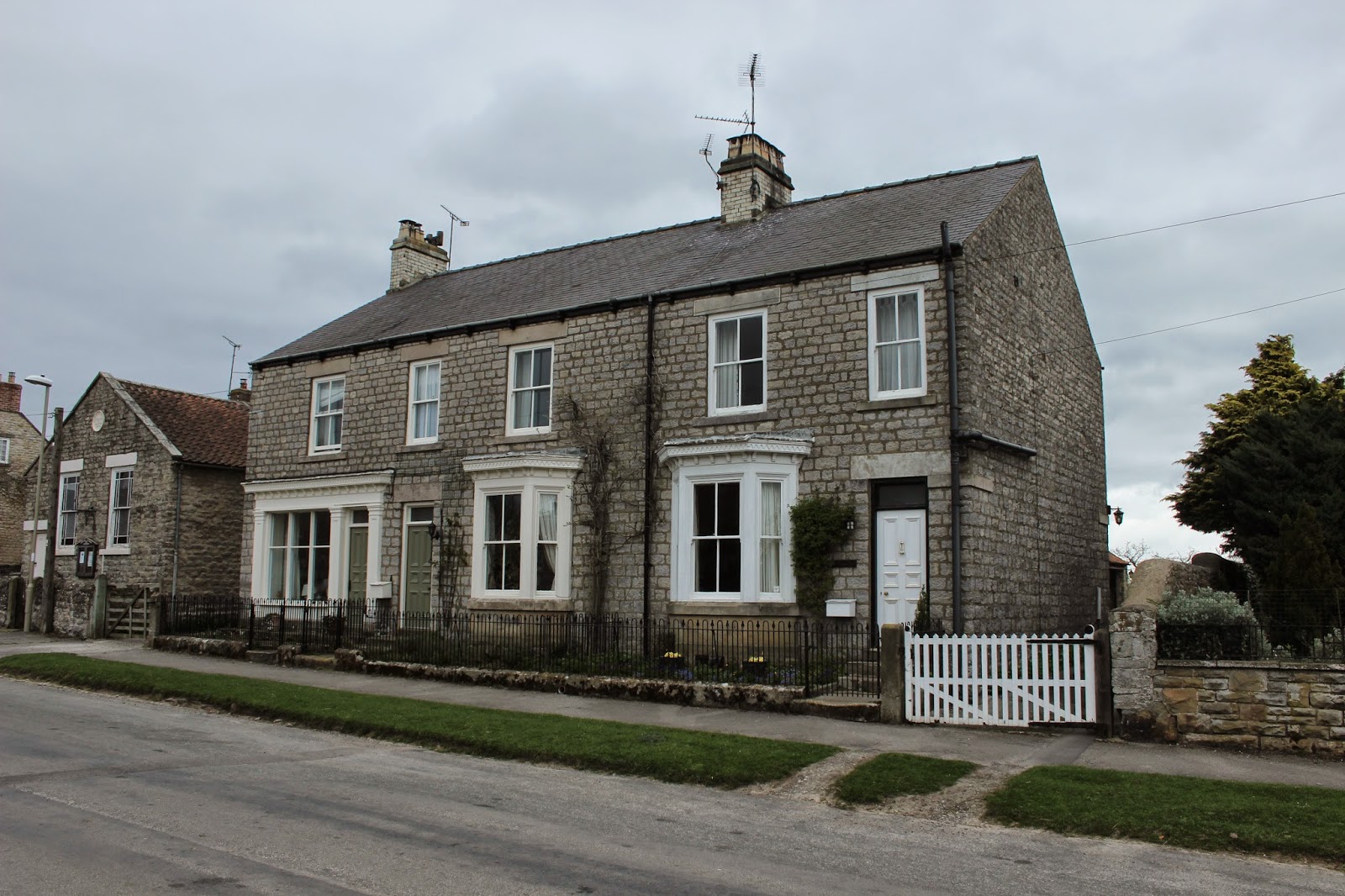 ANTECEDENT ARCHITECTURE Houses of the North York Moors AppletonleMoors