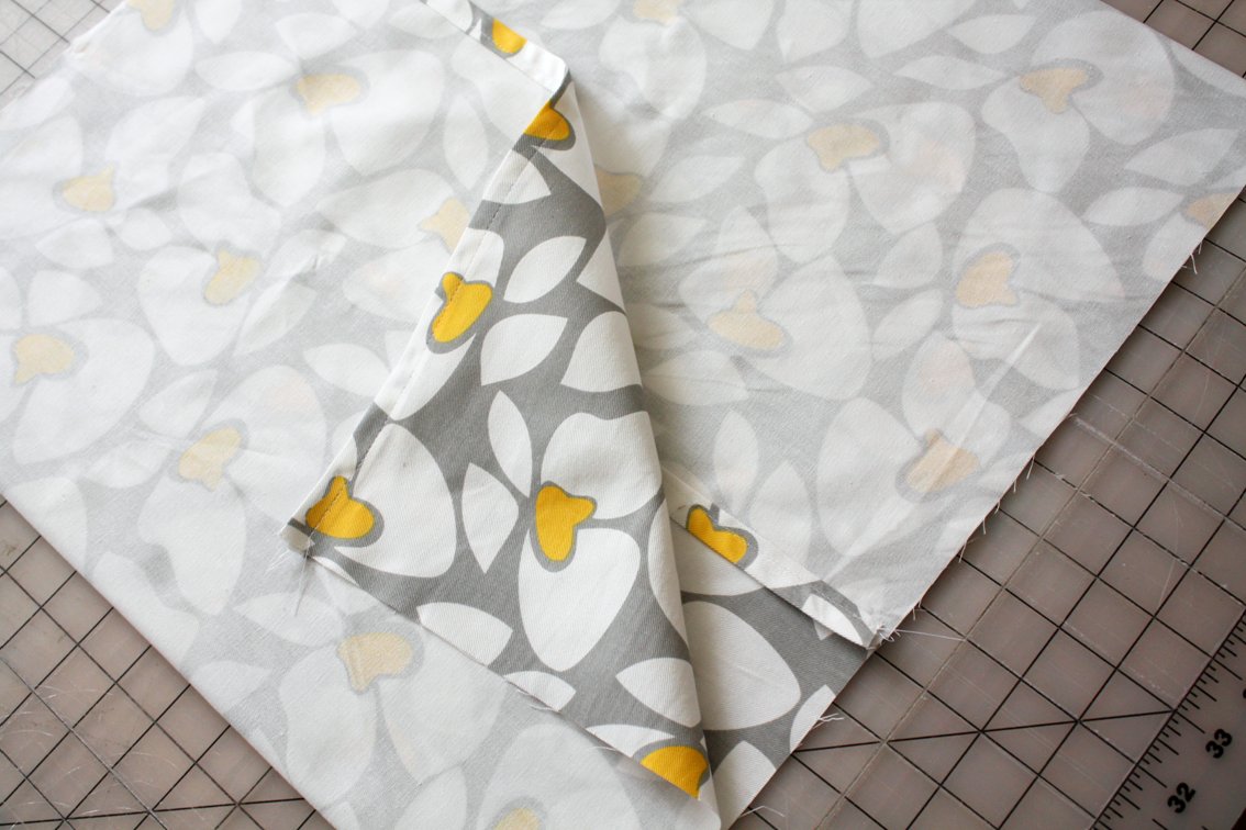 Tutorial Easy Peasy Envelope Closure Throw Pillow Cover Naturally