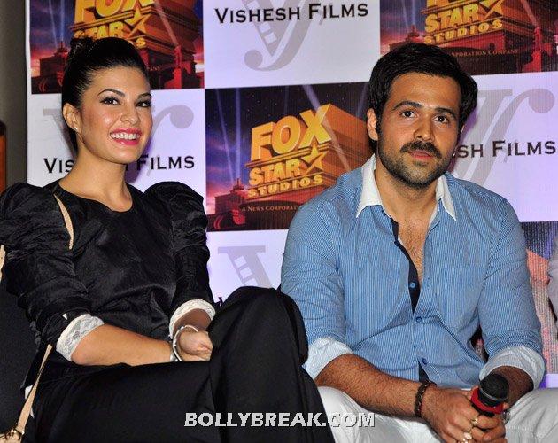 Jacqueline fernandez press meet with emraan hashmi - (9) -  Jacqueline Fernandez : RANDOM HOT PICS