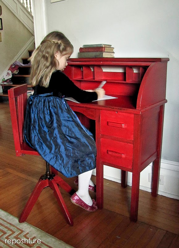 Reposhture Studio Little Red Riding Desk