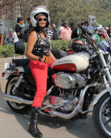 download hd photos of john abharam at mumbai super bike rally