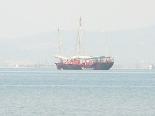 barco turistico