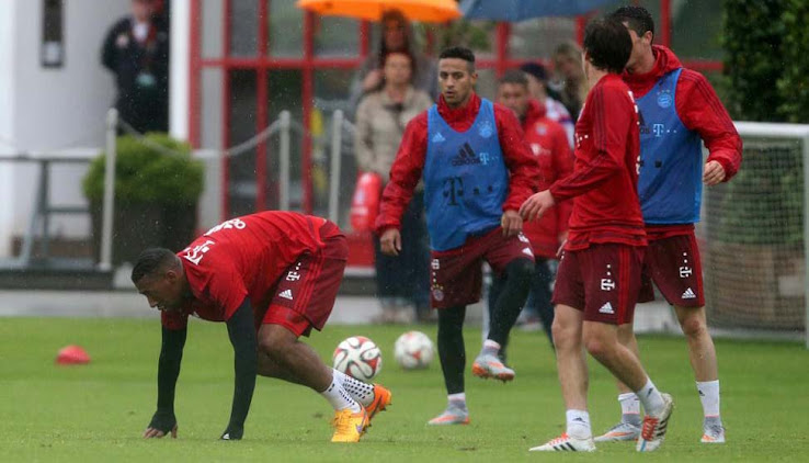 nike hypervenom lewandowski