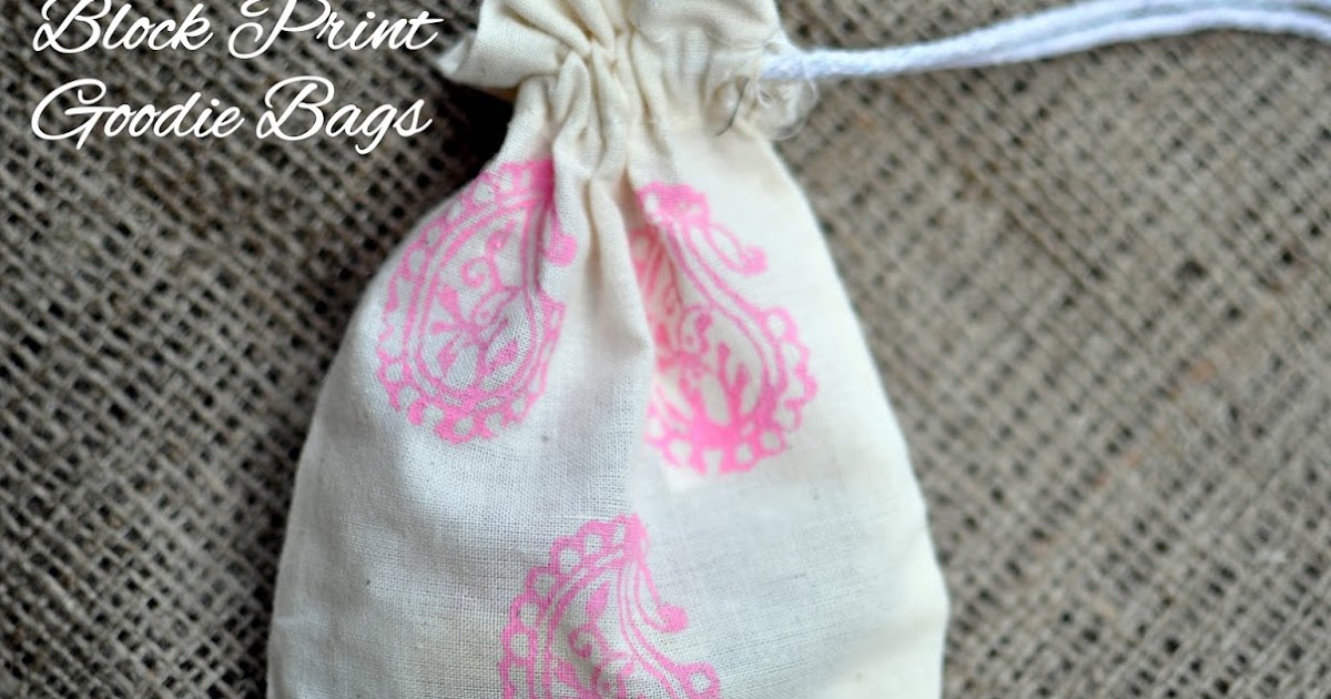 TurtleCraftyGirl Block Print Goodie Bags and Table Runners