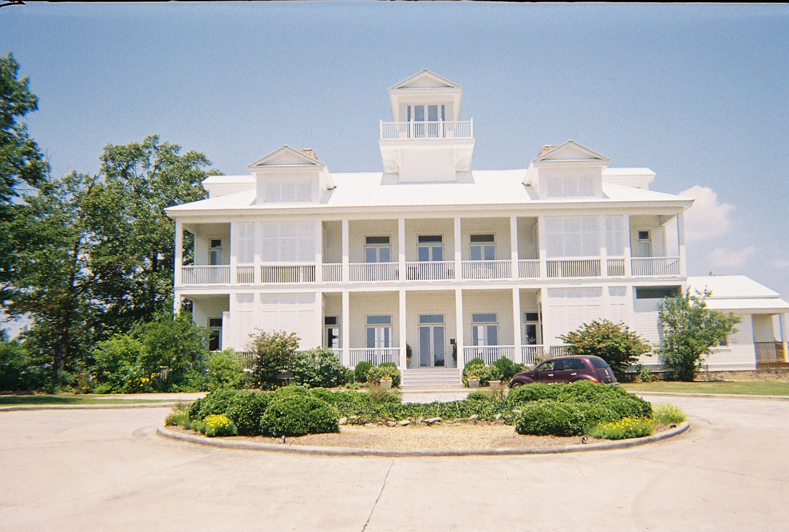 IN SEASON FUN UNDER THE SUN GORHAM'S BLUFF