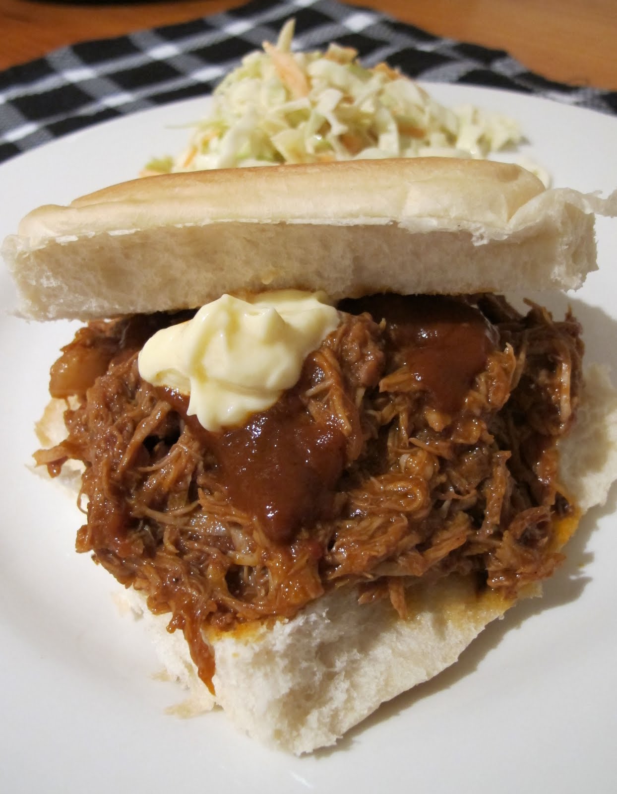 Morsels and Musings: smoky pulled pork