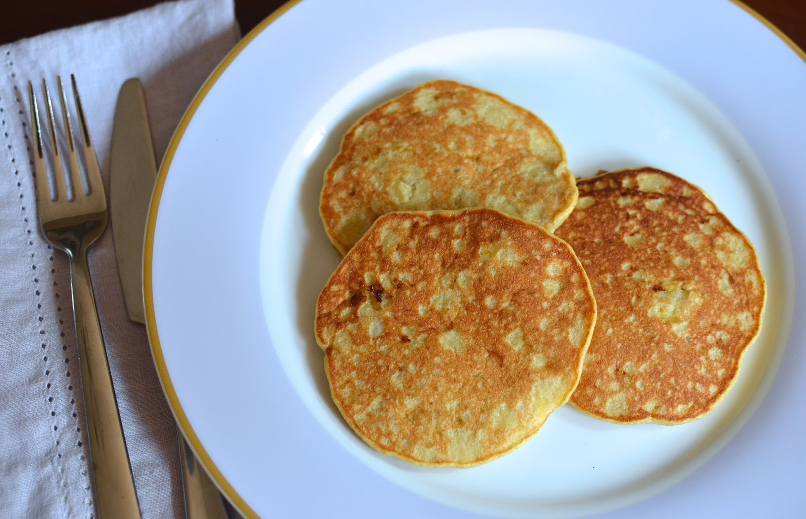 Playing with Flour 3ingredient banana pancakes