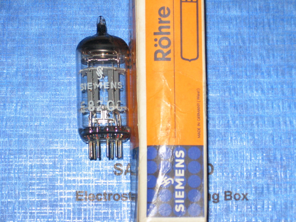 Vacuum tubes audio Siemens E82CC