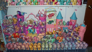 Collector Pose Ponies