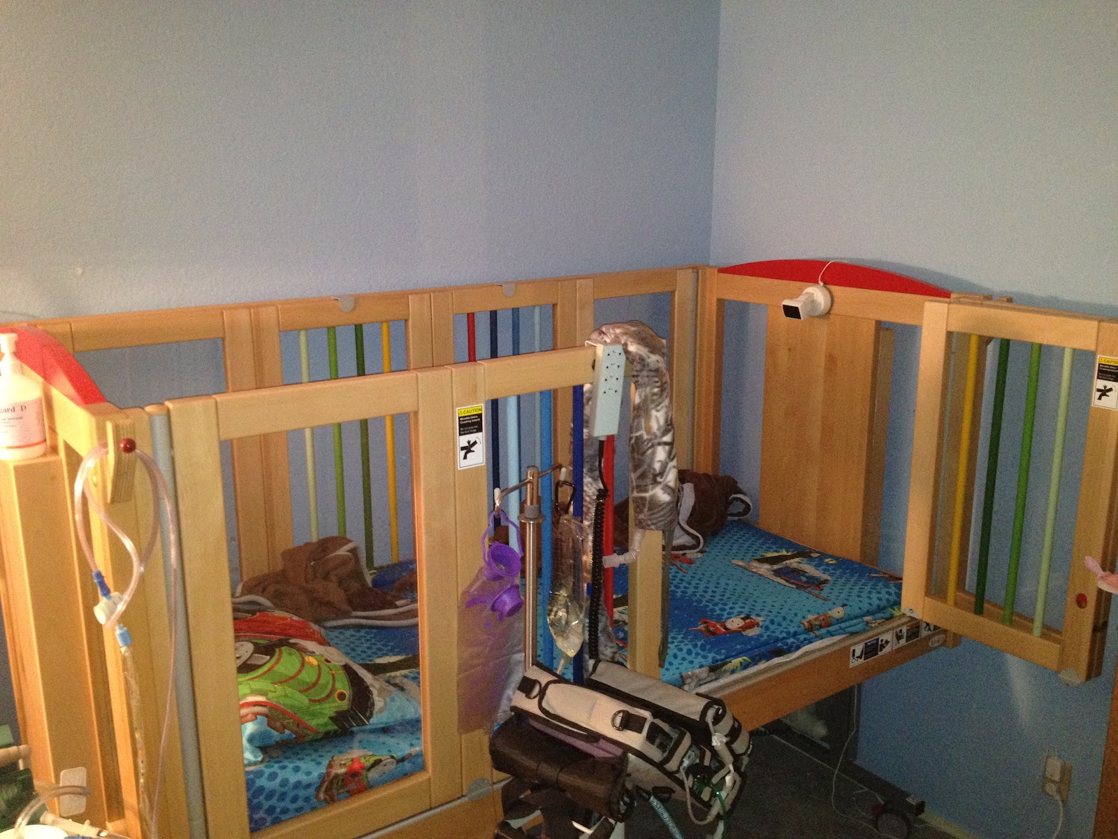 Scooter's Journey Blake's New Kayserbetten bed