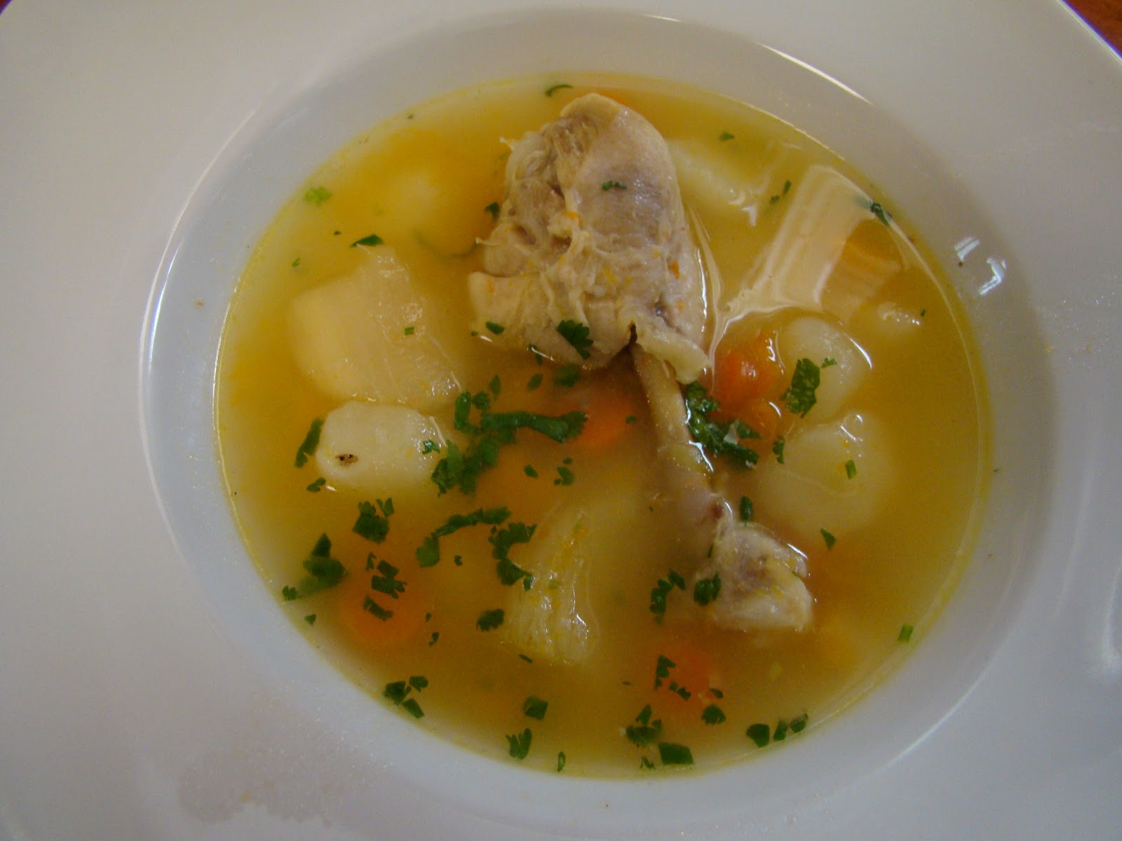 Alfajores and more!!! Chicken Soup(Colombian Style)/Sopita de Pollo