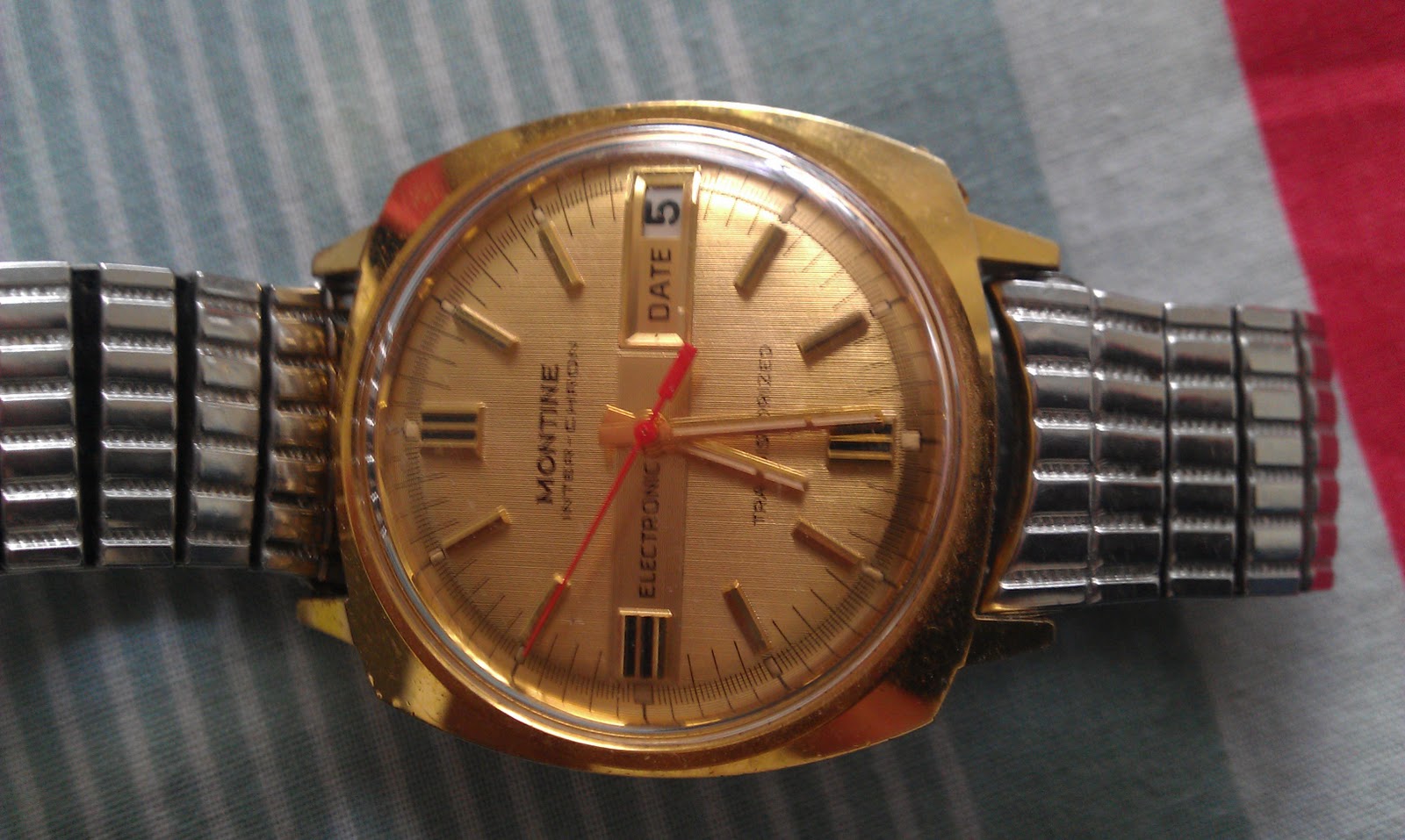 first electronic watch