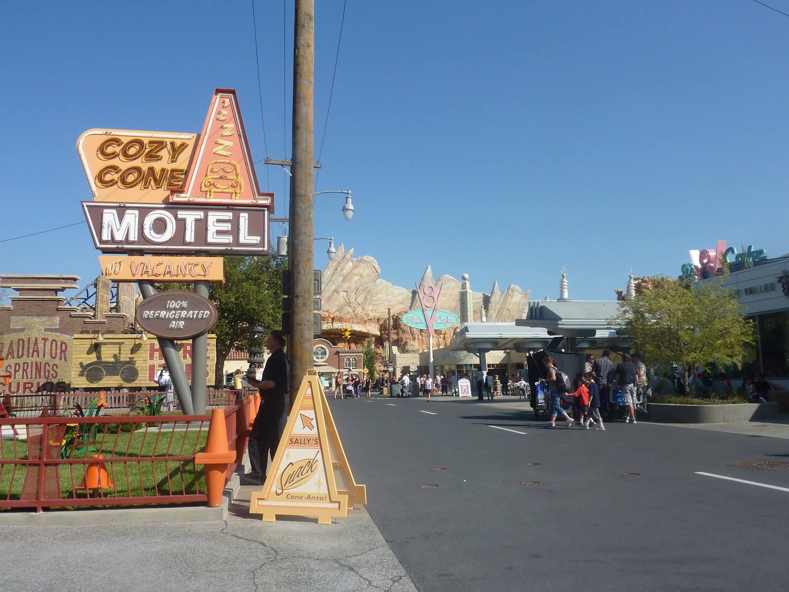 laura's miscellaneous musings: cars land preview: around radiator