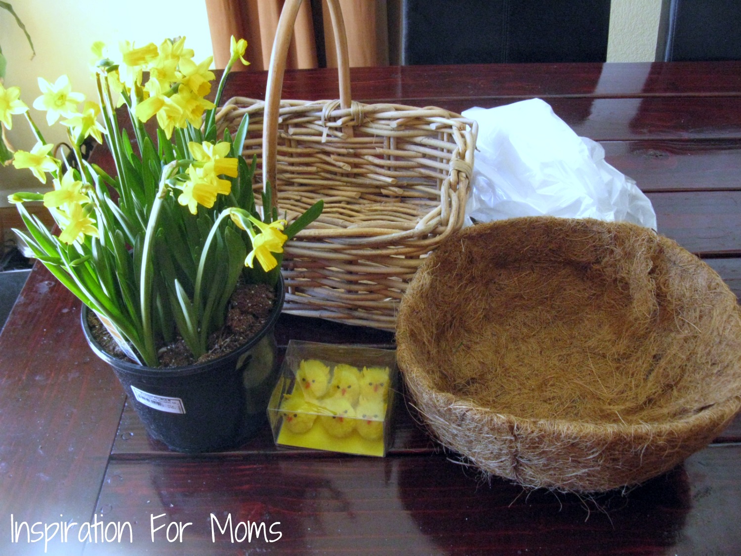 DIY Spring Easter Flower Basket Inspiration For Moms