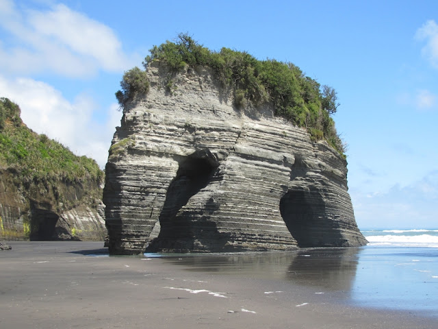 elephant-rock