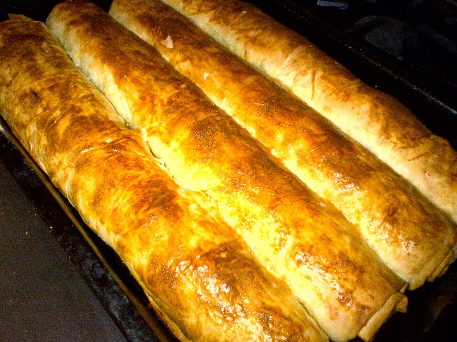 ReceptiRecipes Rolovana Pita s mesom, krompirom, sirom, spanakom