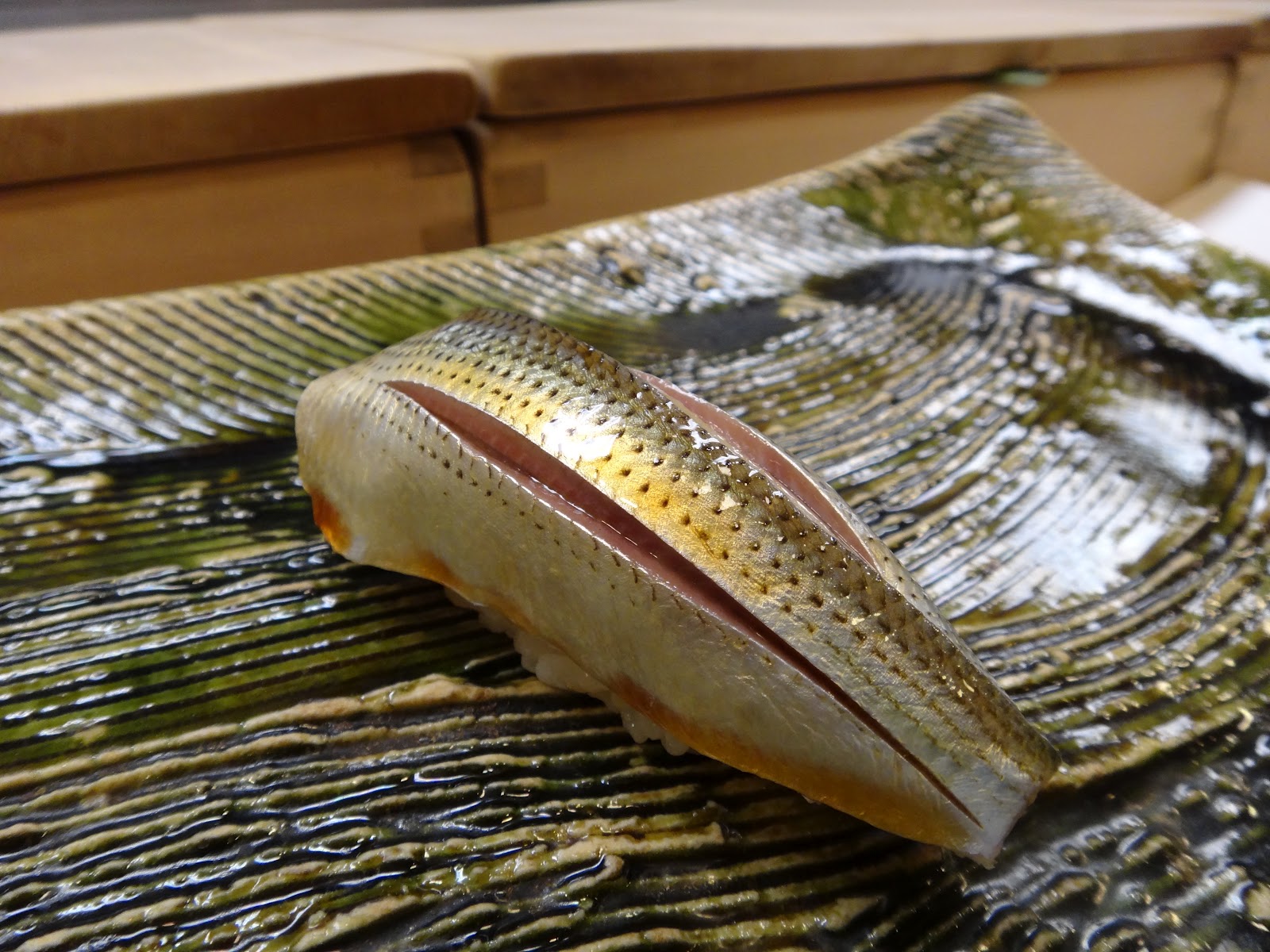 Eye Eat Sushi Isshin 鮨一新 Asakusa