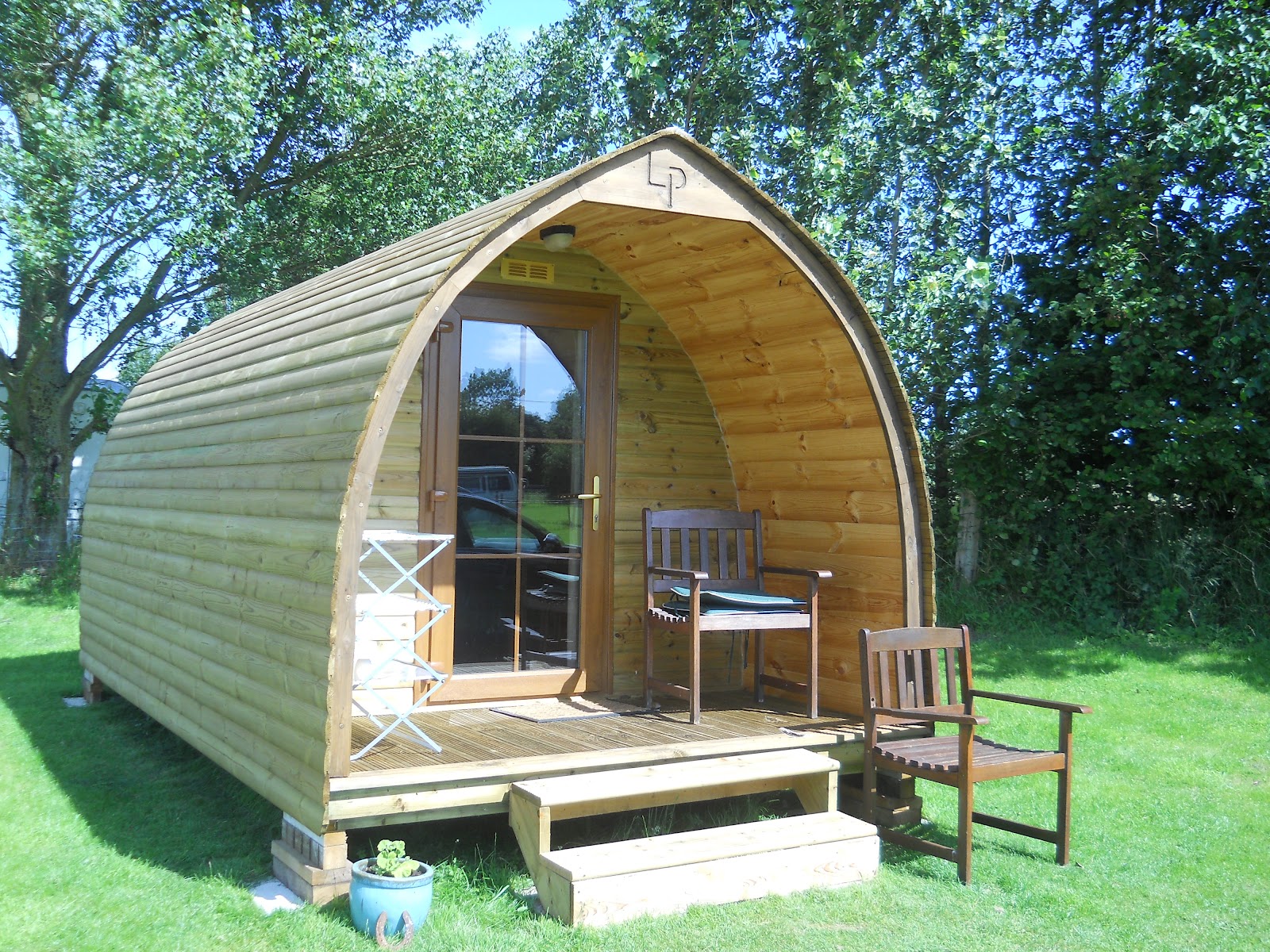 Heart Shaped Love Shack