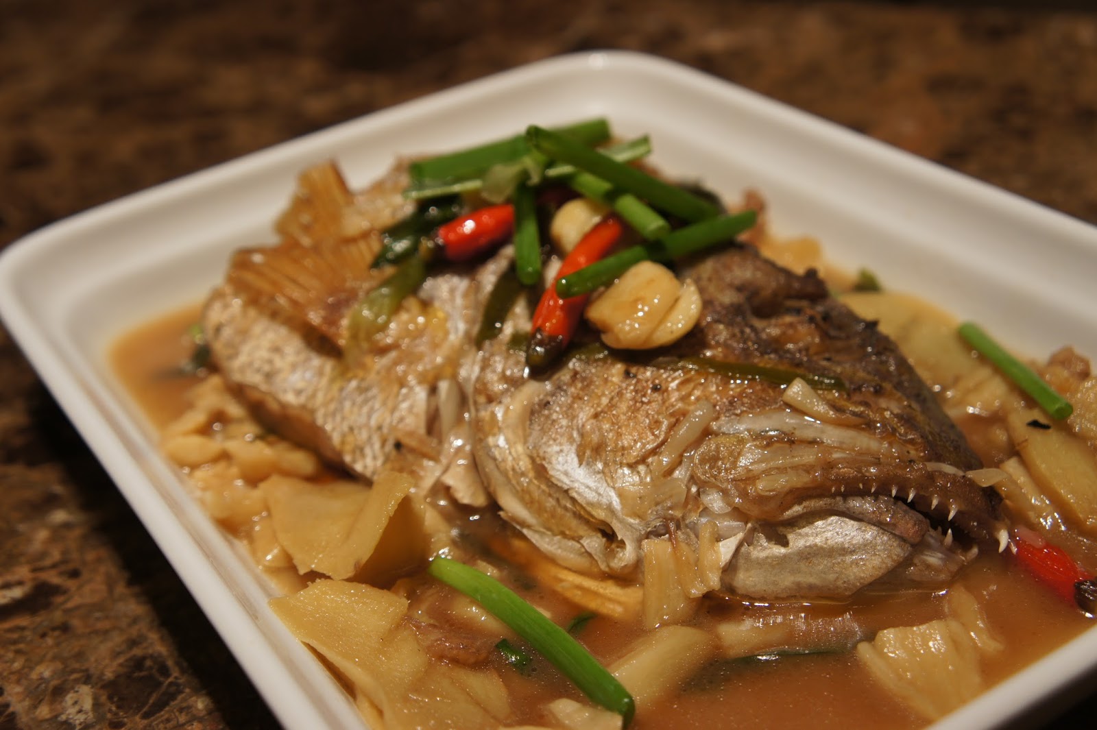 Say My Kitchen Chinese Braised Fish Head 红烧鱼头