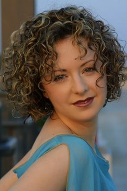 Top Hairstyles Models Short Hairstyles For Naturally Curly Hair